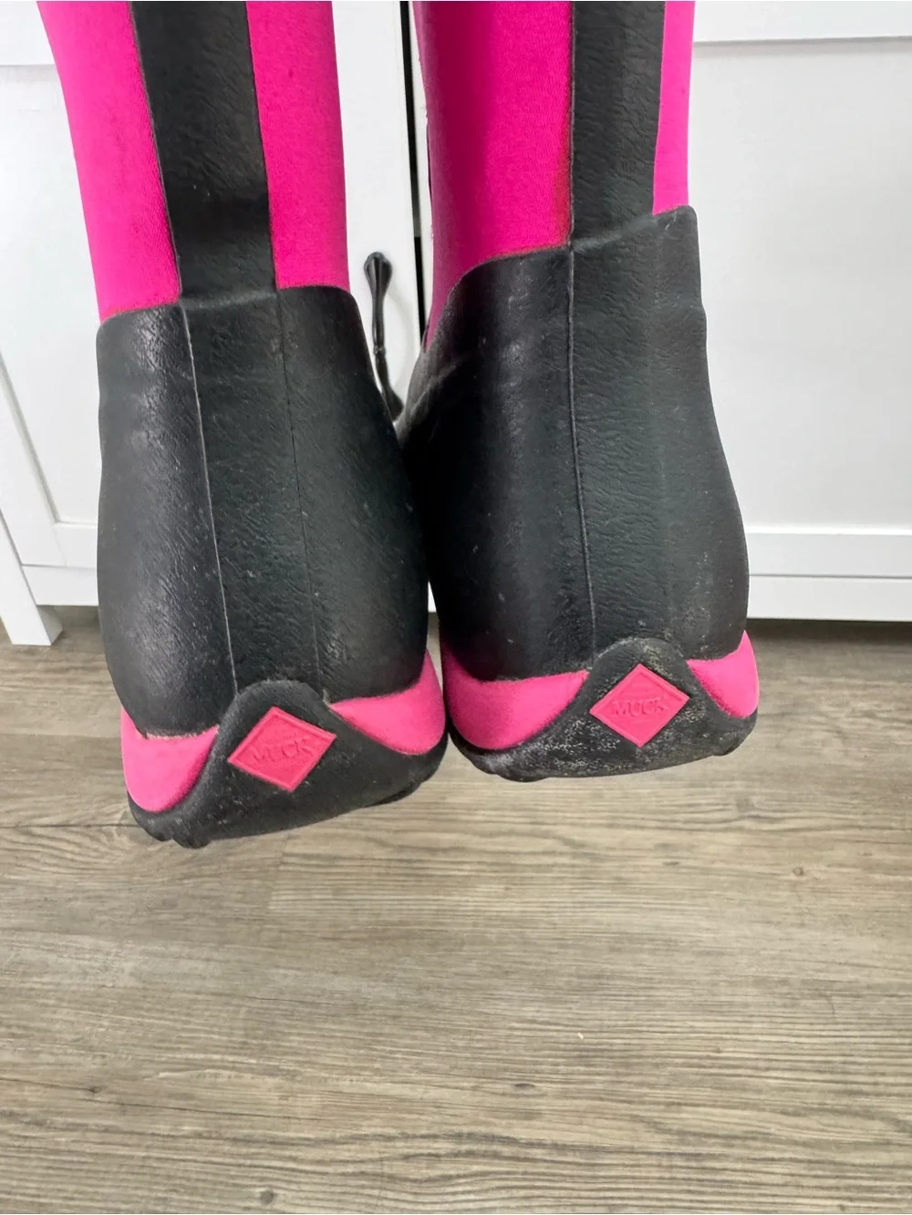The Original Muck Boot Company Women's Arctic Adventure Tall Boots Sz 11 Pink.